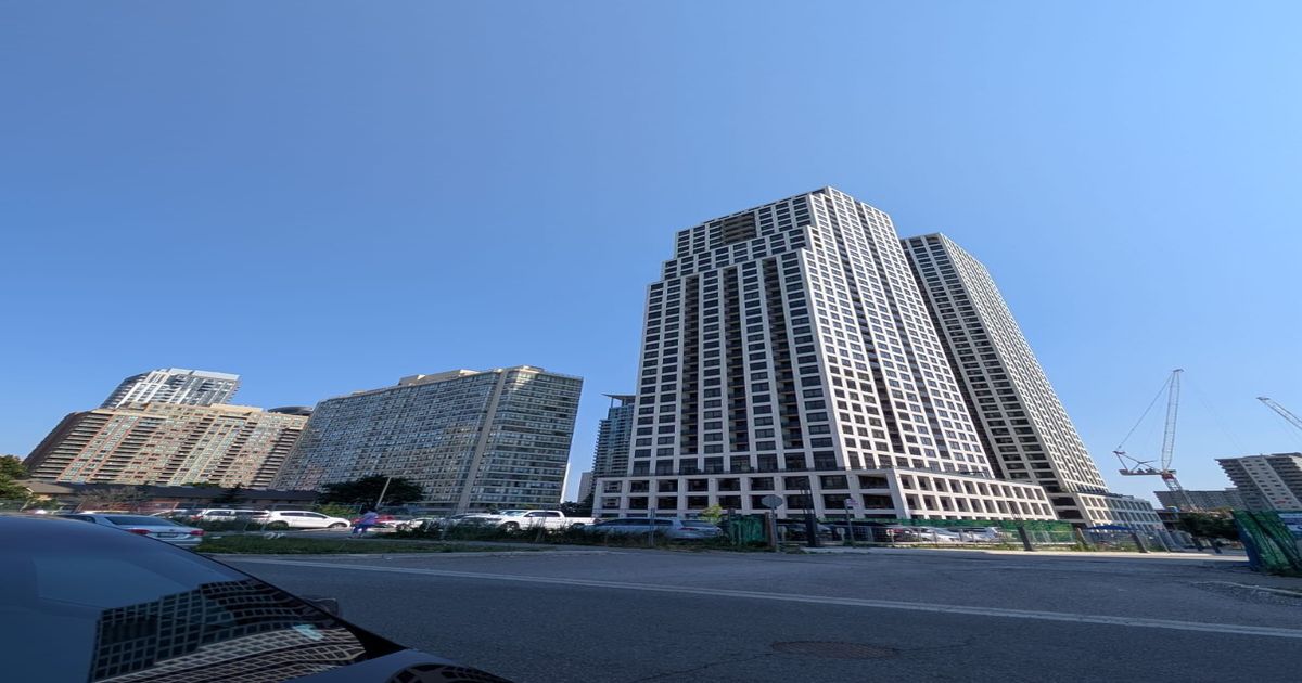 36 Elm Drive W Mississauga