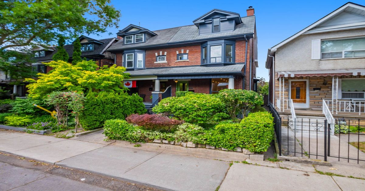 350 Delaware Avenue Toronto