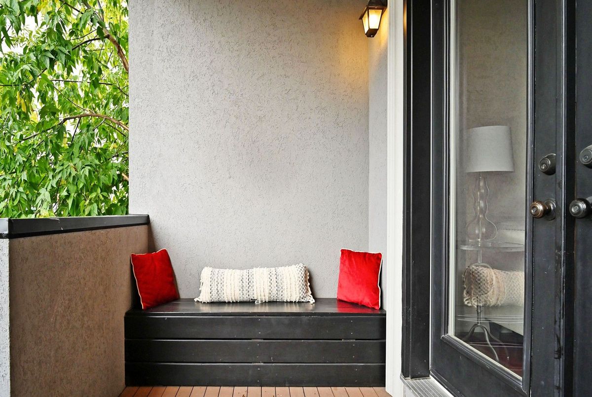 img-gallery