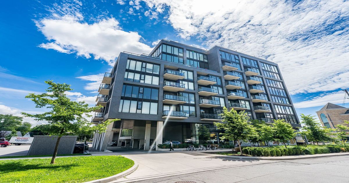 7 Smith Crescent Toronto