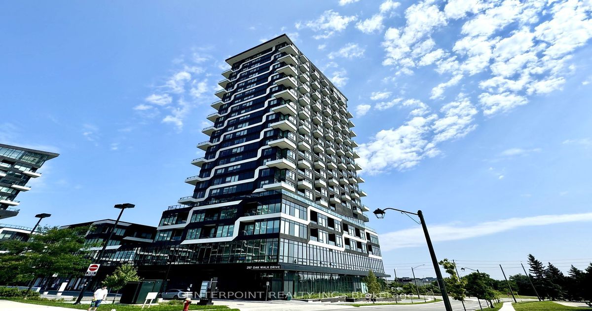 297 Oak Walk Drive Oakville