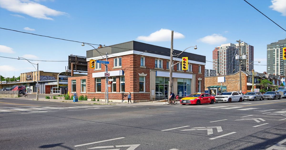 1502-1504 Dupont Street Toronto