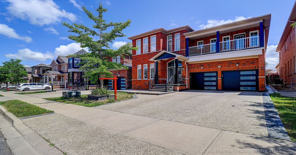 63 Blazing Star Drive Brampton