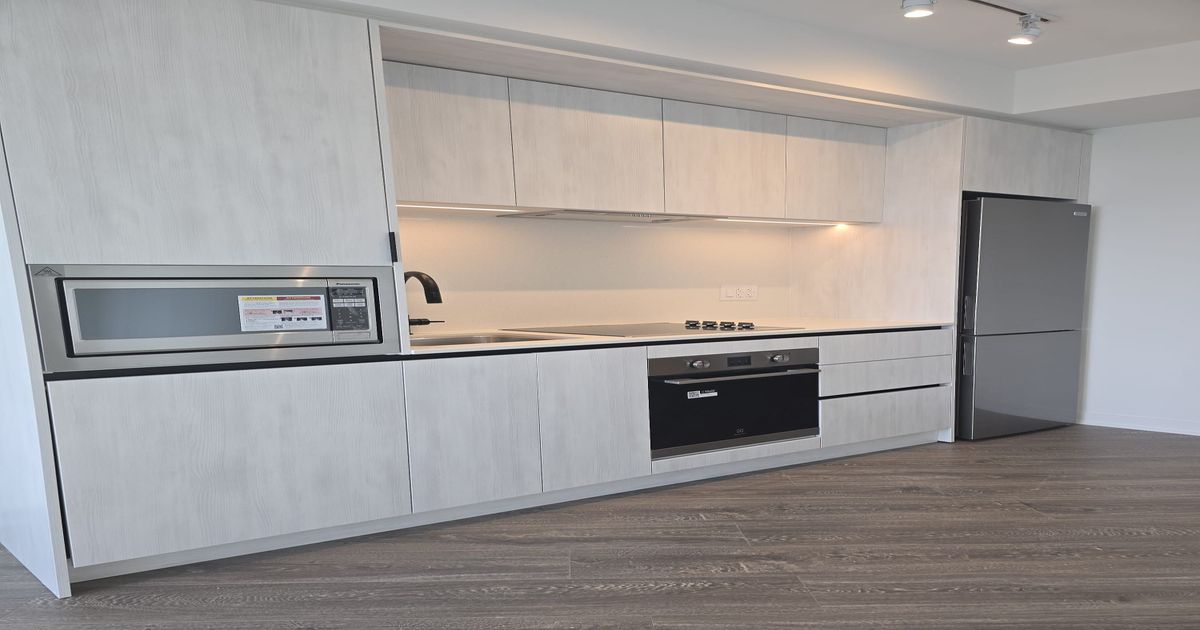 2495 Eglinton Avenue W Mississauga