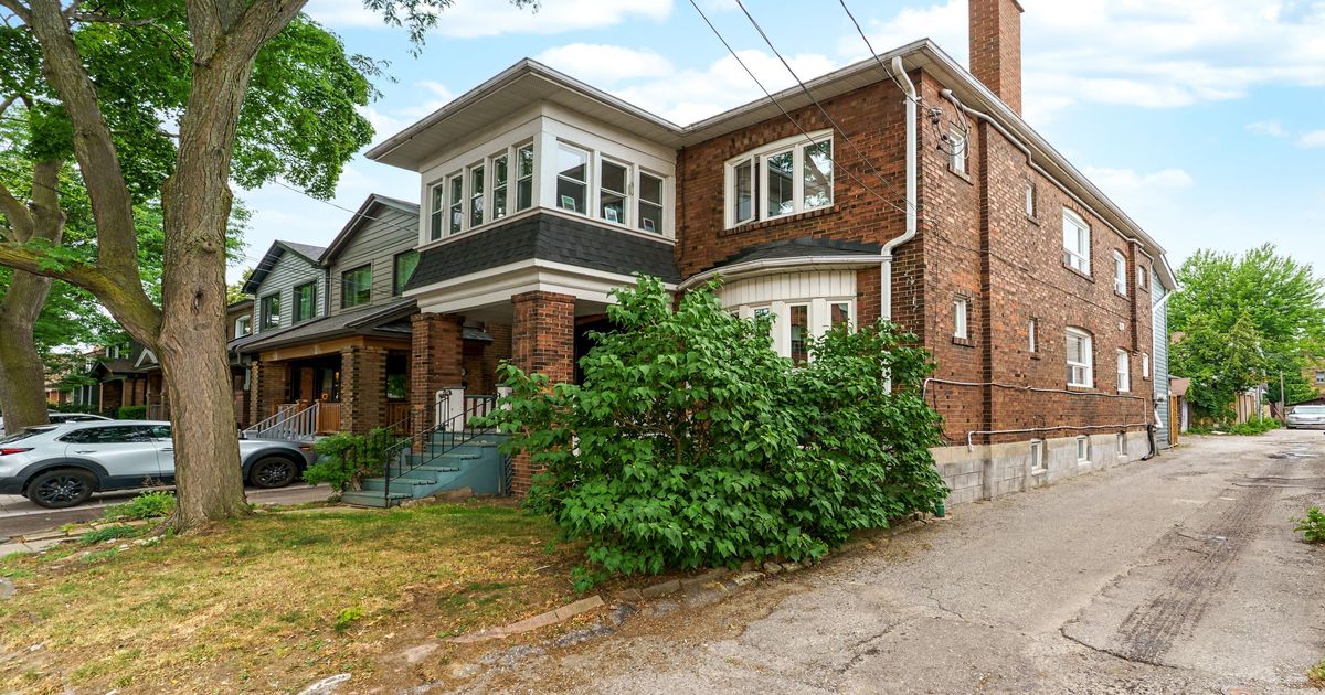 130 Beresford Avenue Toronto