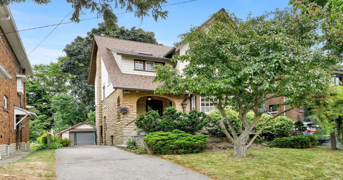 16 Palisades N/A Toronto