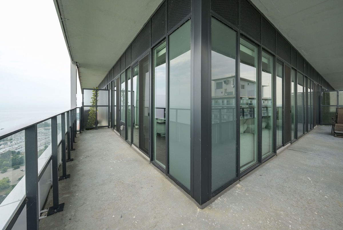 img-gallery