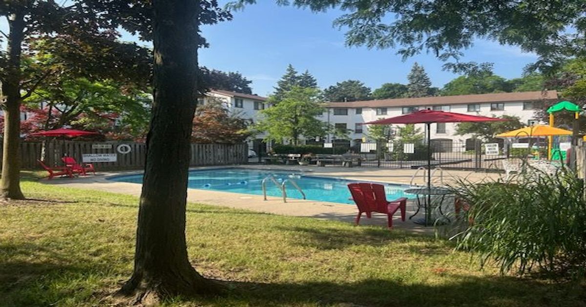 7077 Estoril Road Mississauga