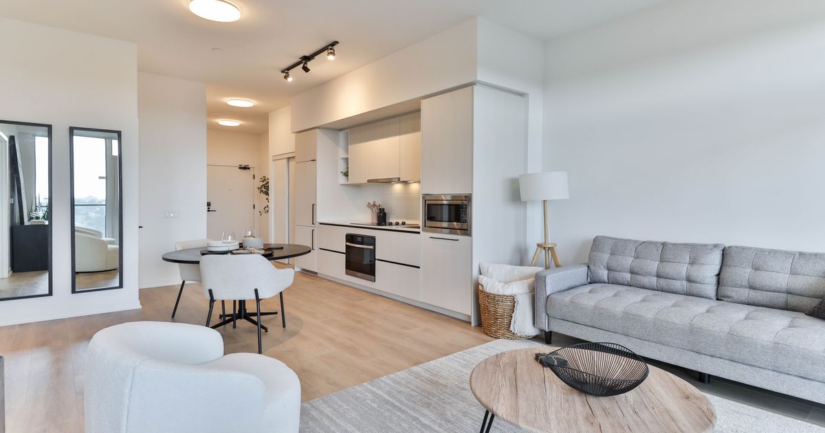 1285 Dupont Street Toronto