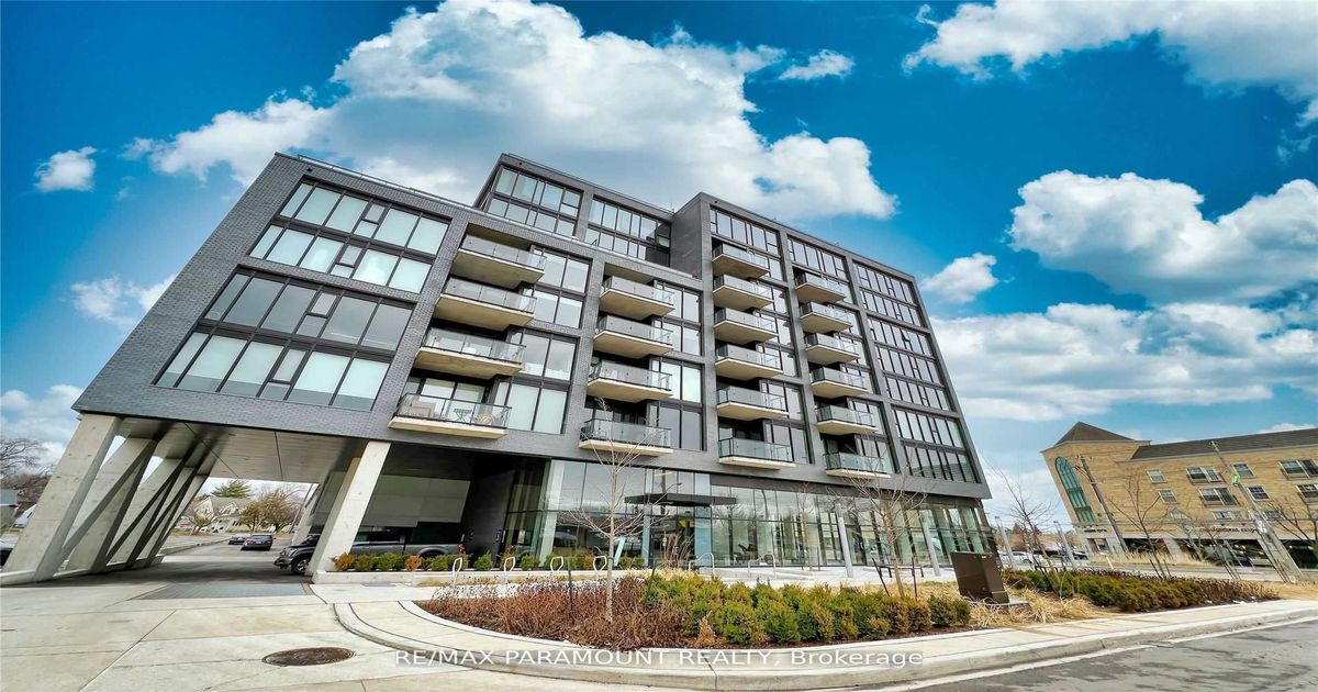 7 Smith Crescent Toronto