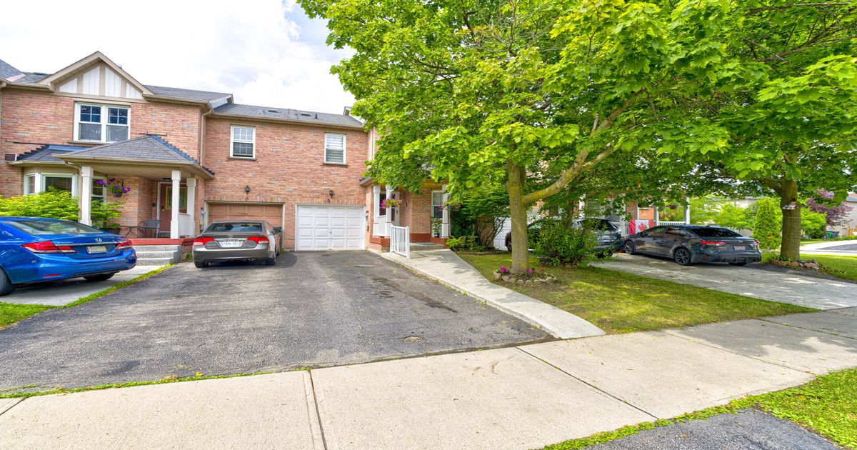 3 Desert Sand Drive Brampton