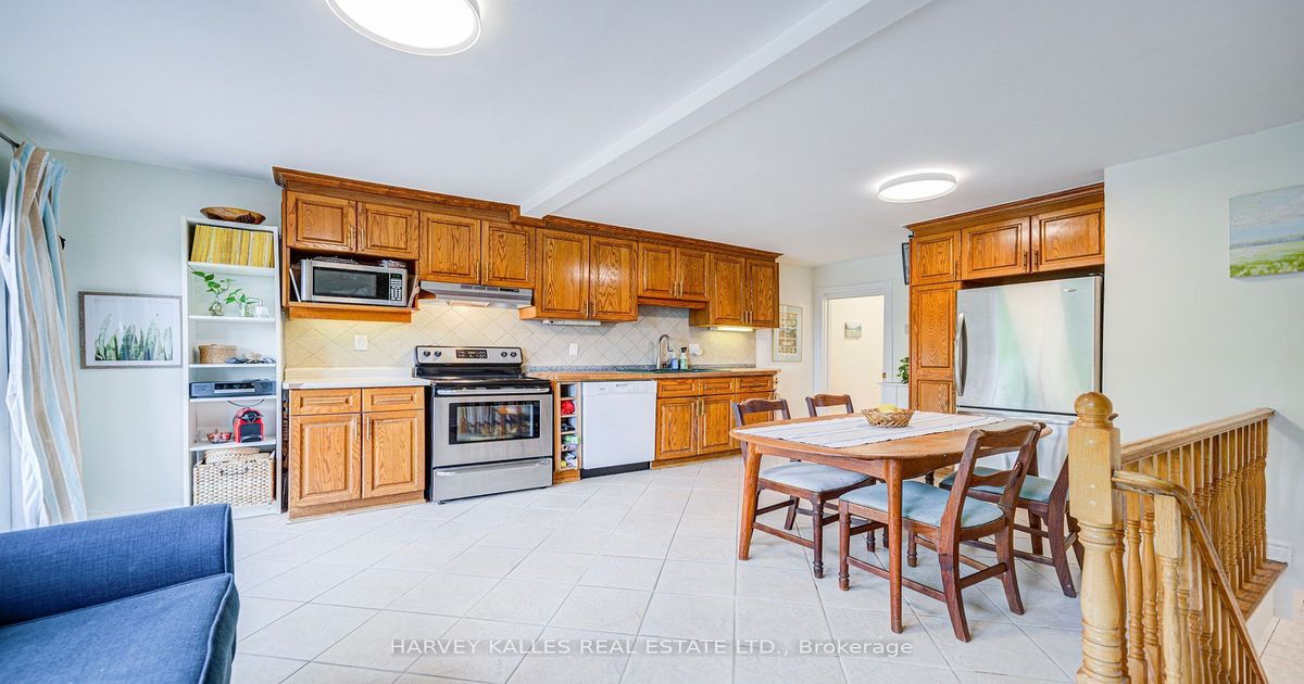408 Silverthorn Avenue Toronto
