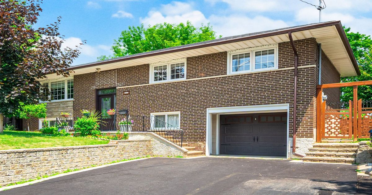 1549 Royal York Road Toronto