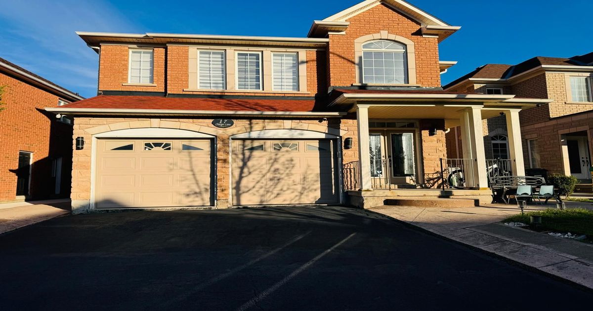 17 Charger Lane Brampton