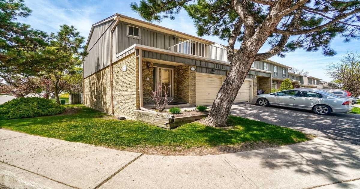 60 Hanson Road Mississauga