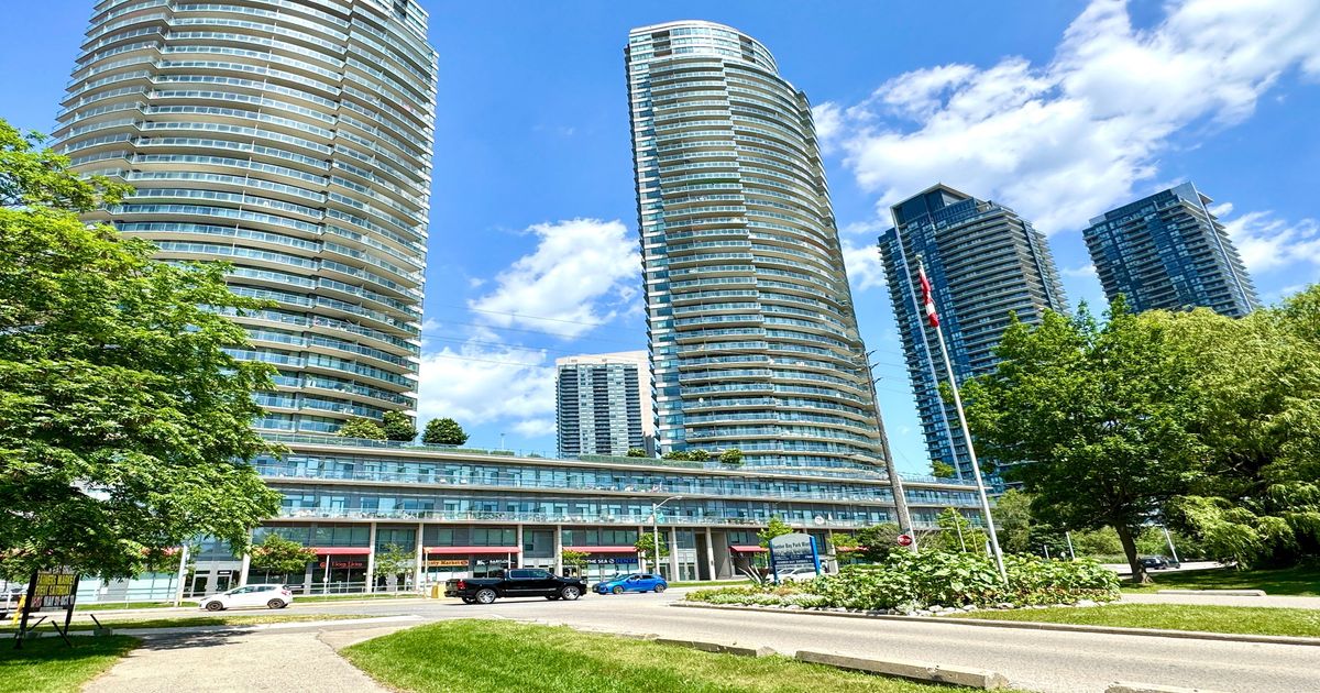 2230 Lake shore Boulevard W Toronto