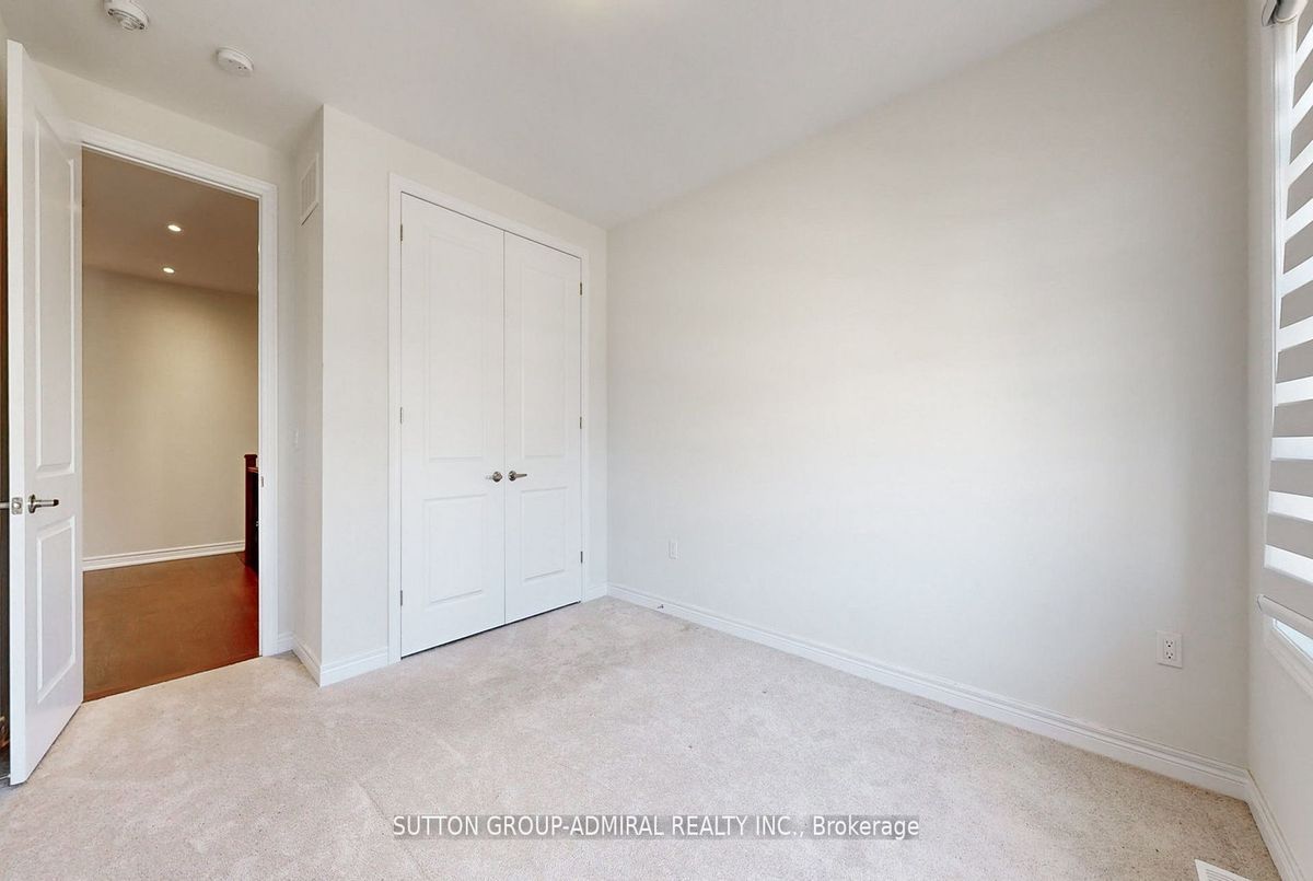 img-gallery