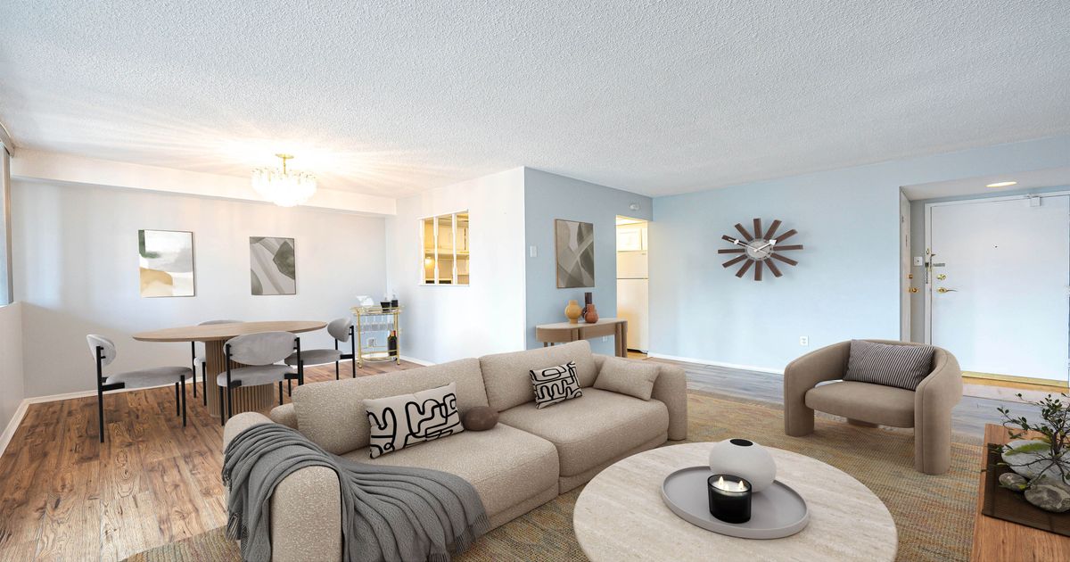 3590 Kaneff Crescent Mississauga