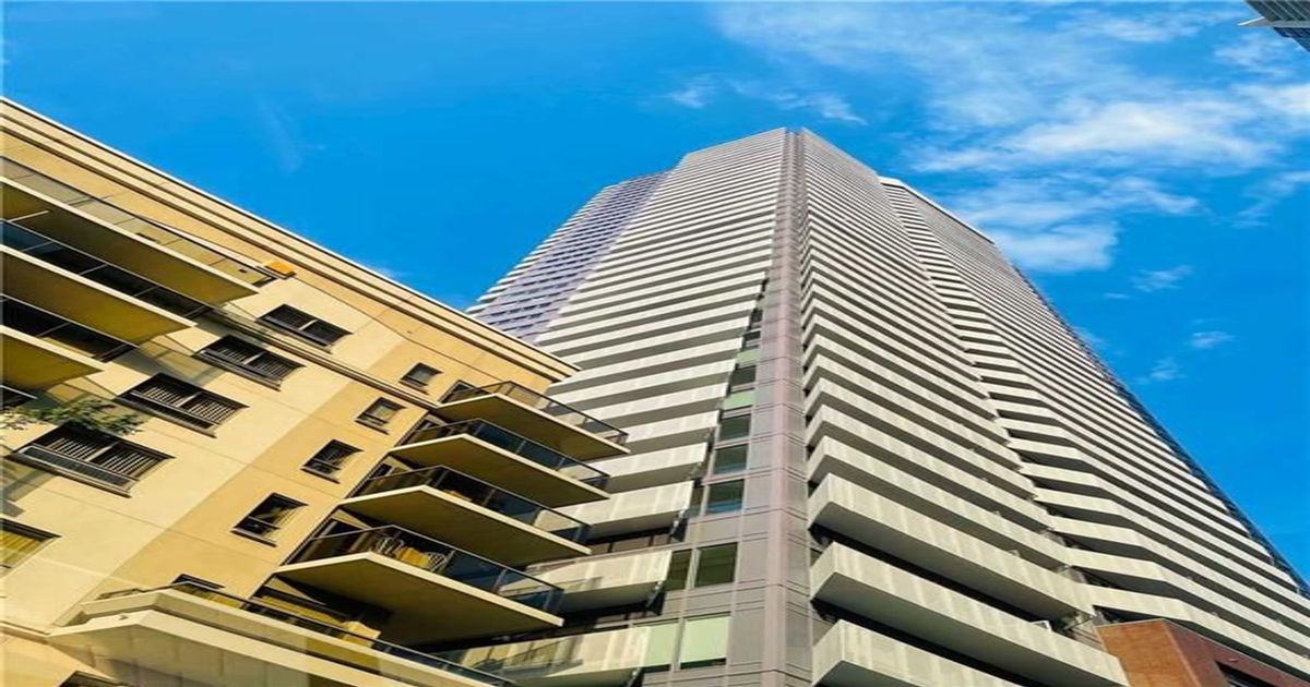 4065 Confederation Parkway Mississauga