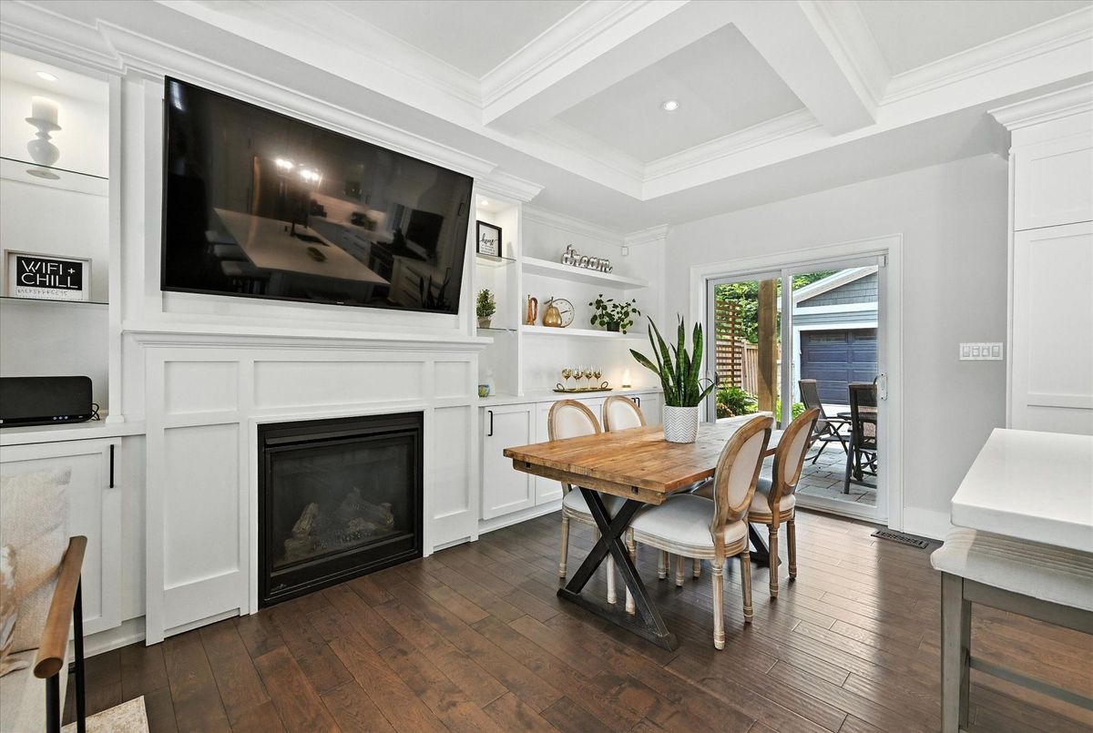 img-gallery