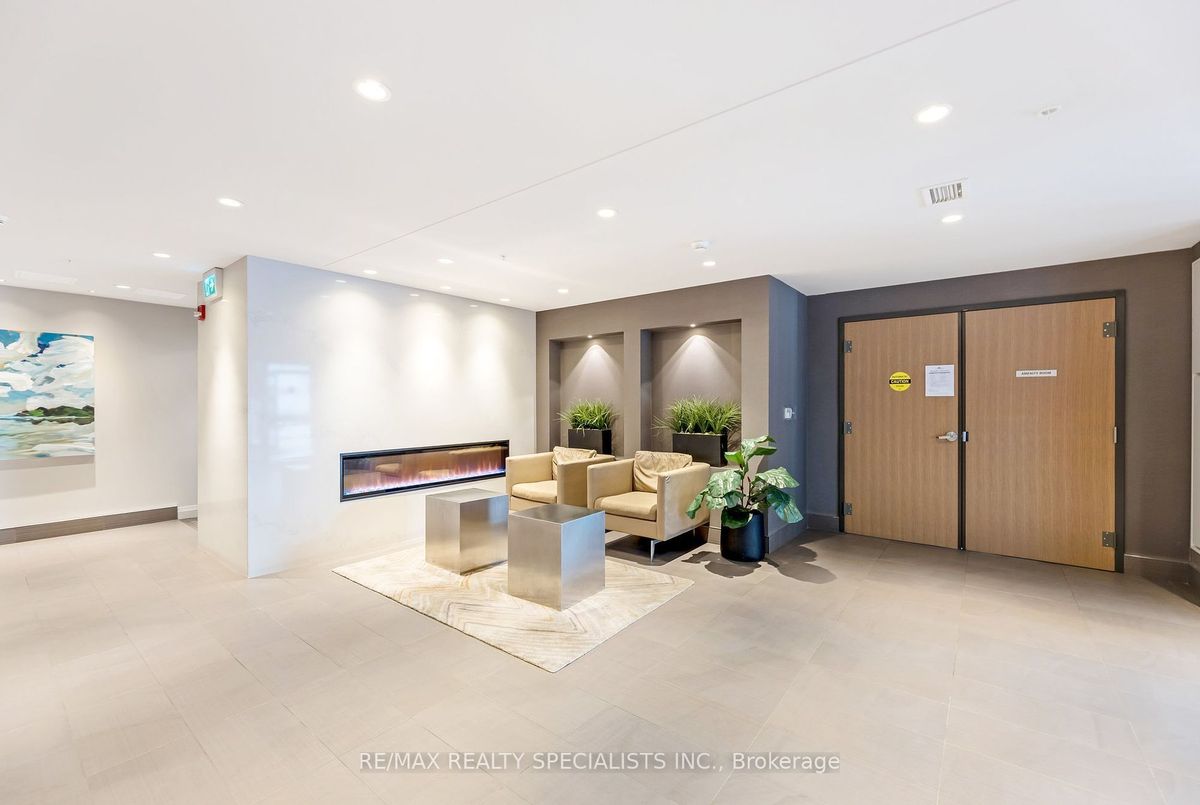 img-gallery