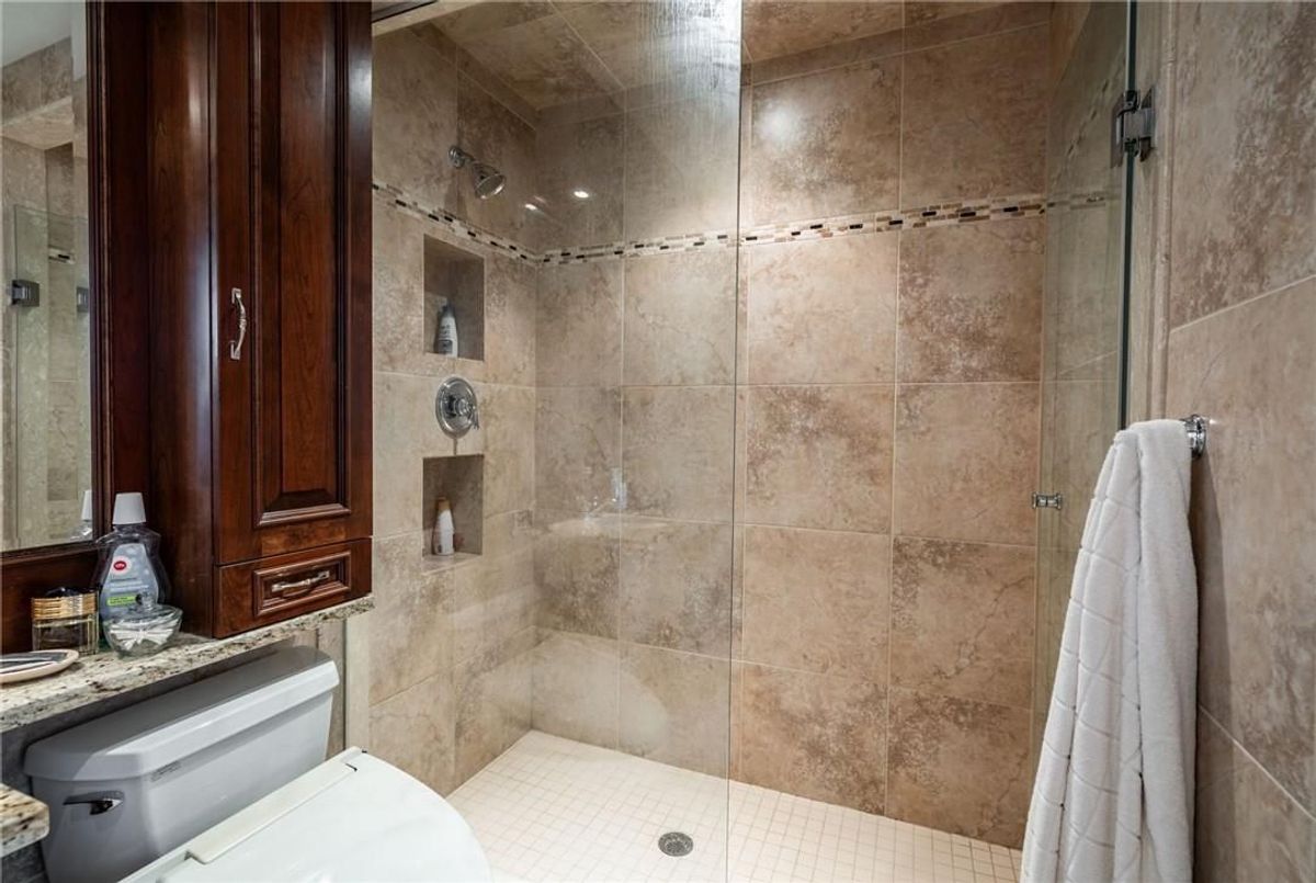 img-gallery