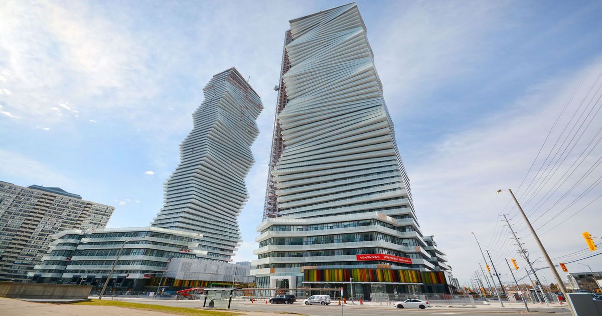 3900 Confederation Parkway Mississauga