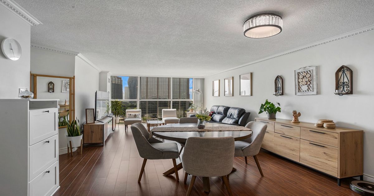 4185 Shipp Drive Mississauga