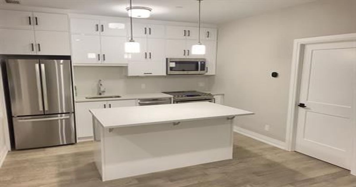 3265 Carding Mill Trail Oakville