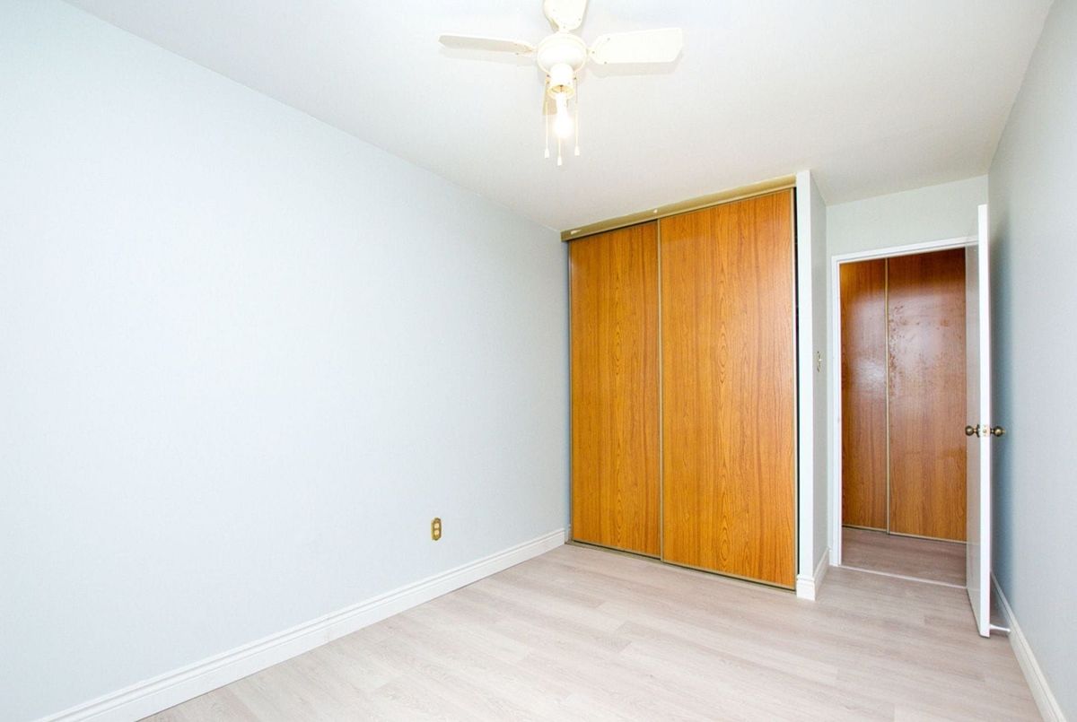 img-gallery