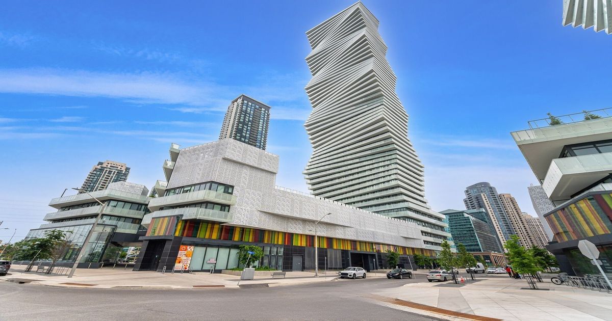 3900 Confederation Parkway Mississauga