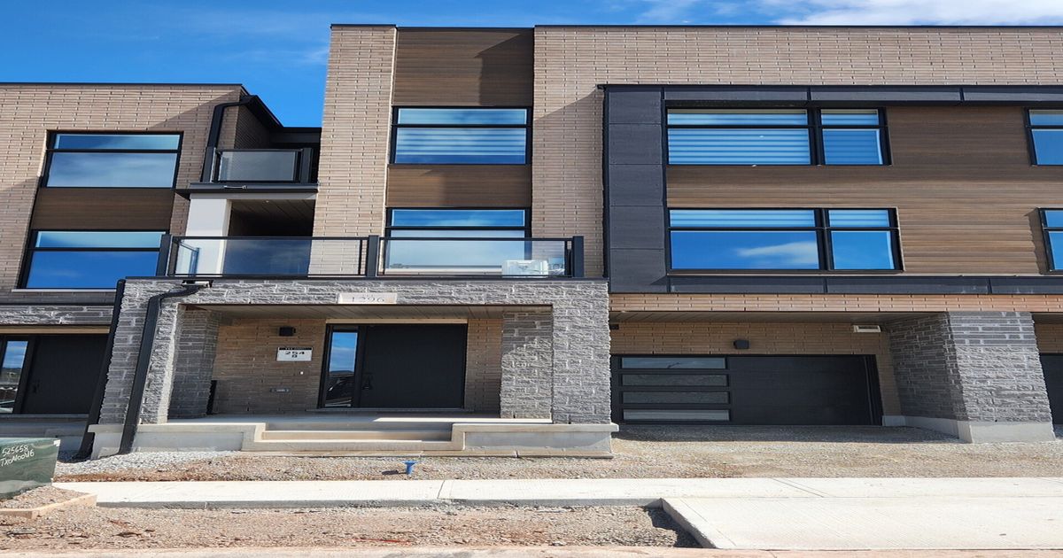 1296 Muller Lane Oakville