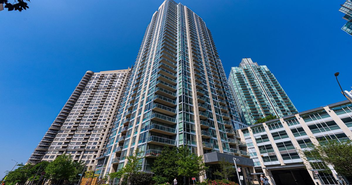 225 Webb Drive Mississauga