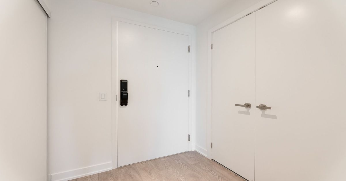 28 Ann Street Mississauga