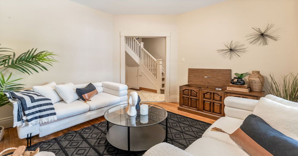 53 Exeter Street Toronto