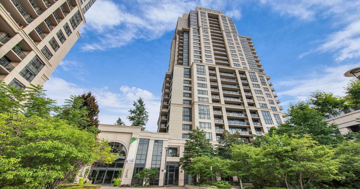 6 Eva Road Toronto