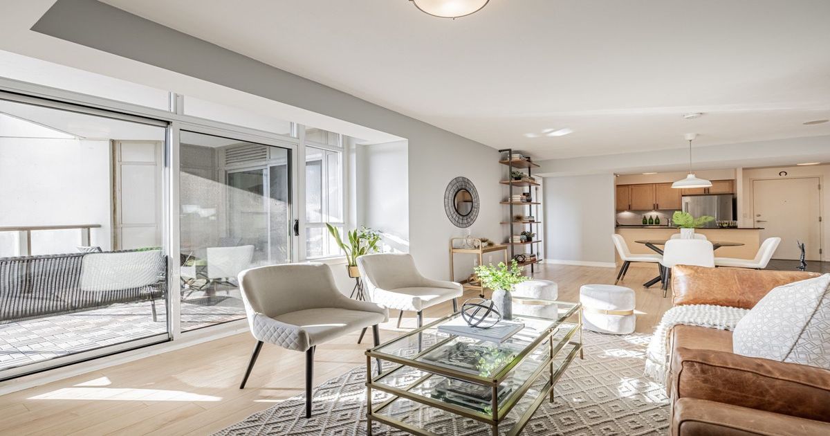 812 Lansdowne Avenue Toronto