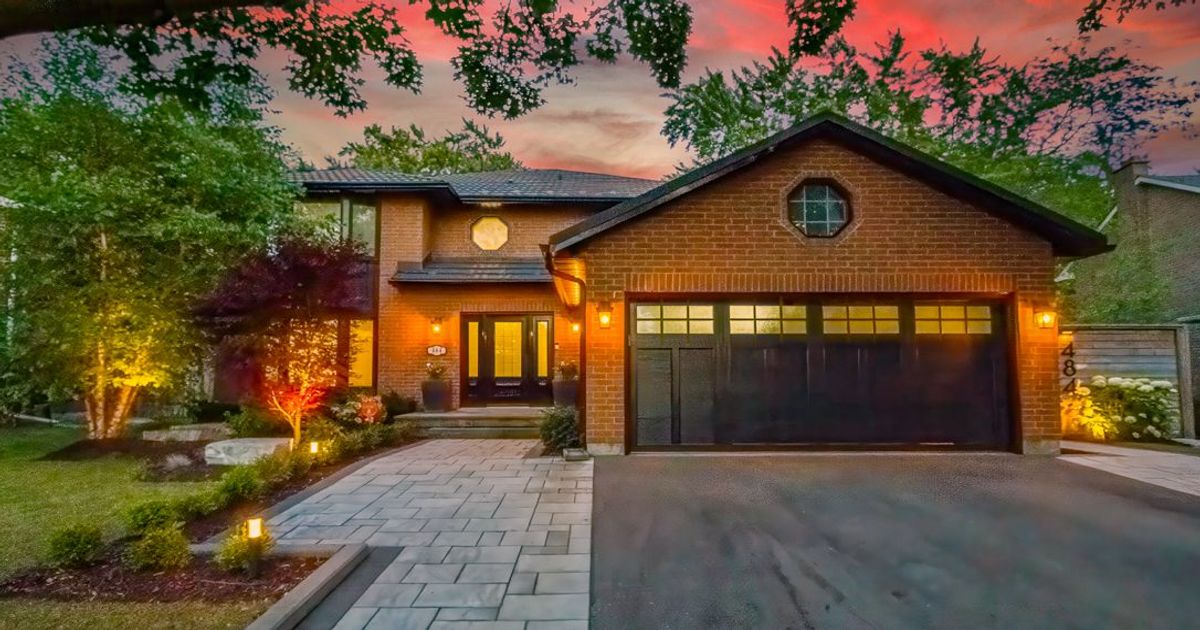 484 Aspen Forest Drive Oakville