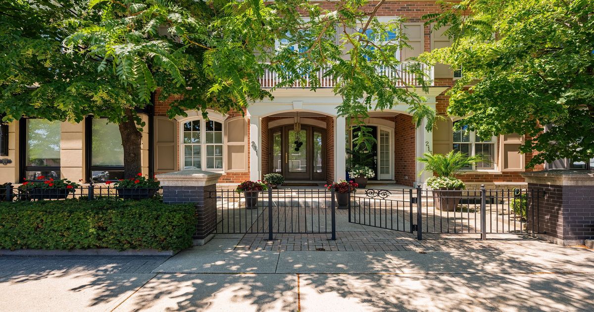 211 Church Street Oakville