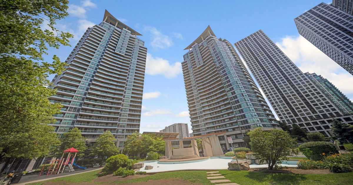 1 Elm Drive Mississauga
