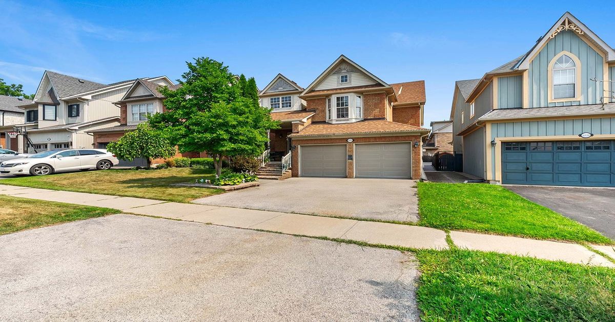 6926 Early Settler Row Mississauga
