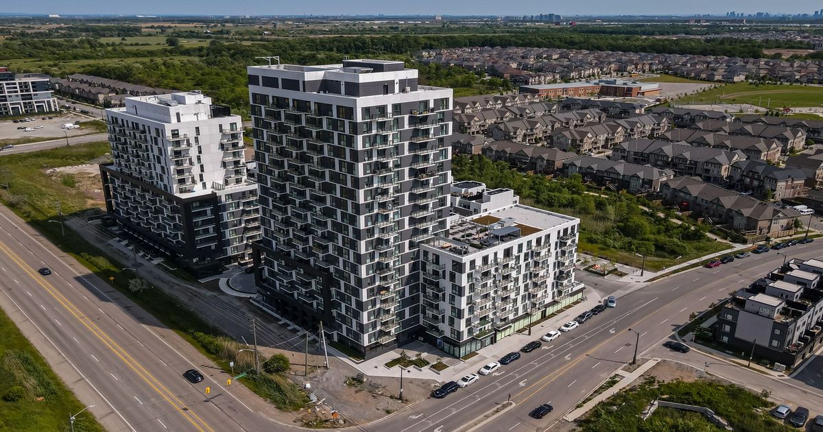 335 Wheat Boom Drive Oakville
