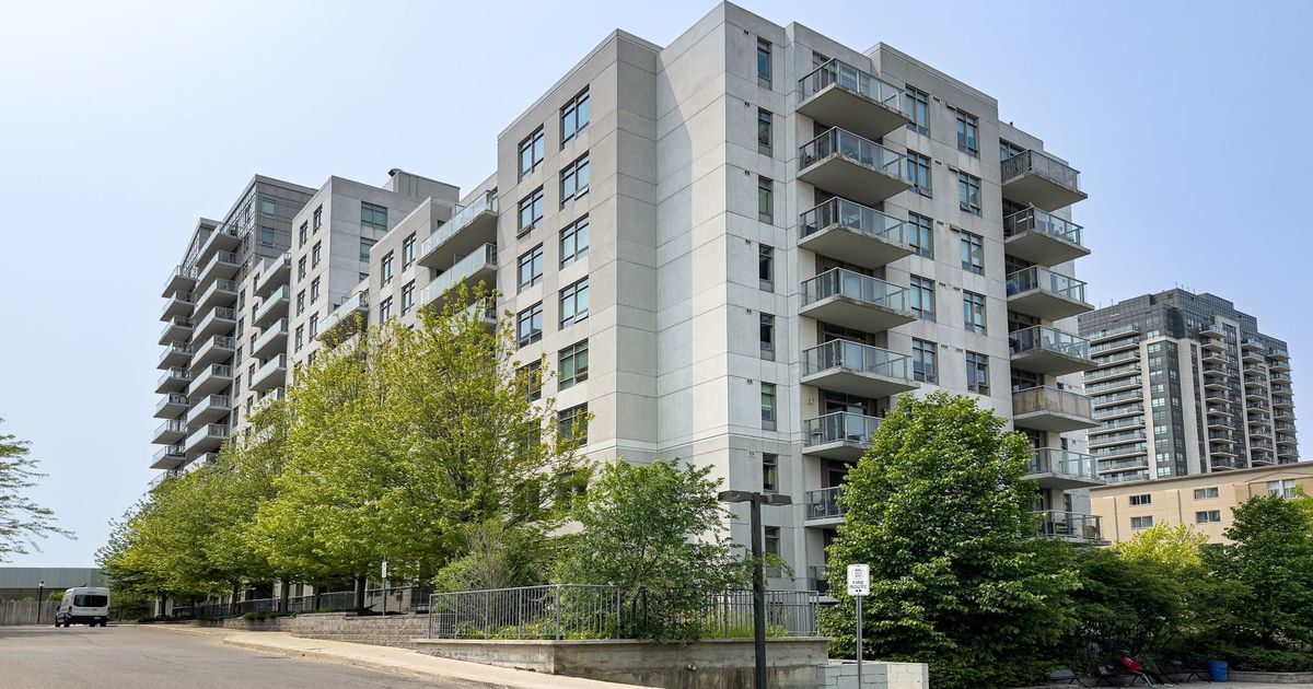 816 Lansdowne Avenue Toronto