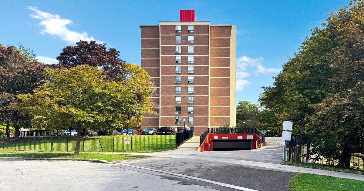 15 London Green Court Toronto
