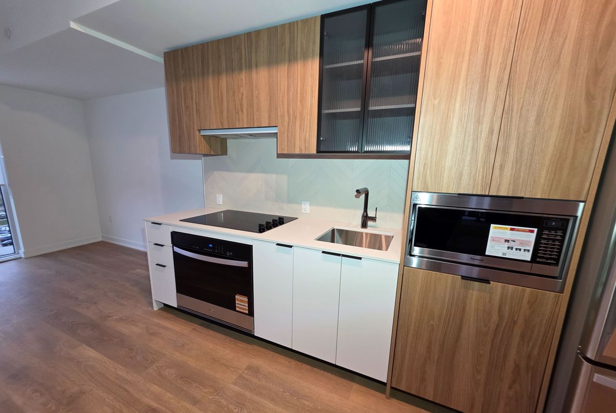 1037 The Queensway N/A Toronto 1037 The Queensway N/A Toronto