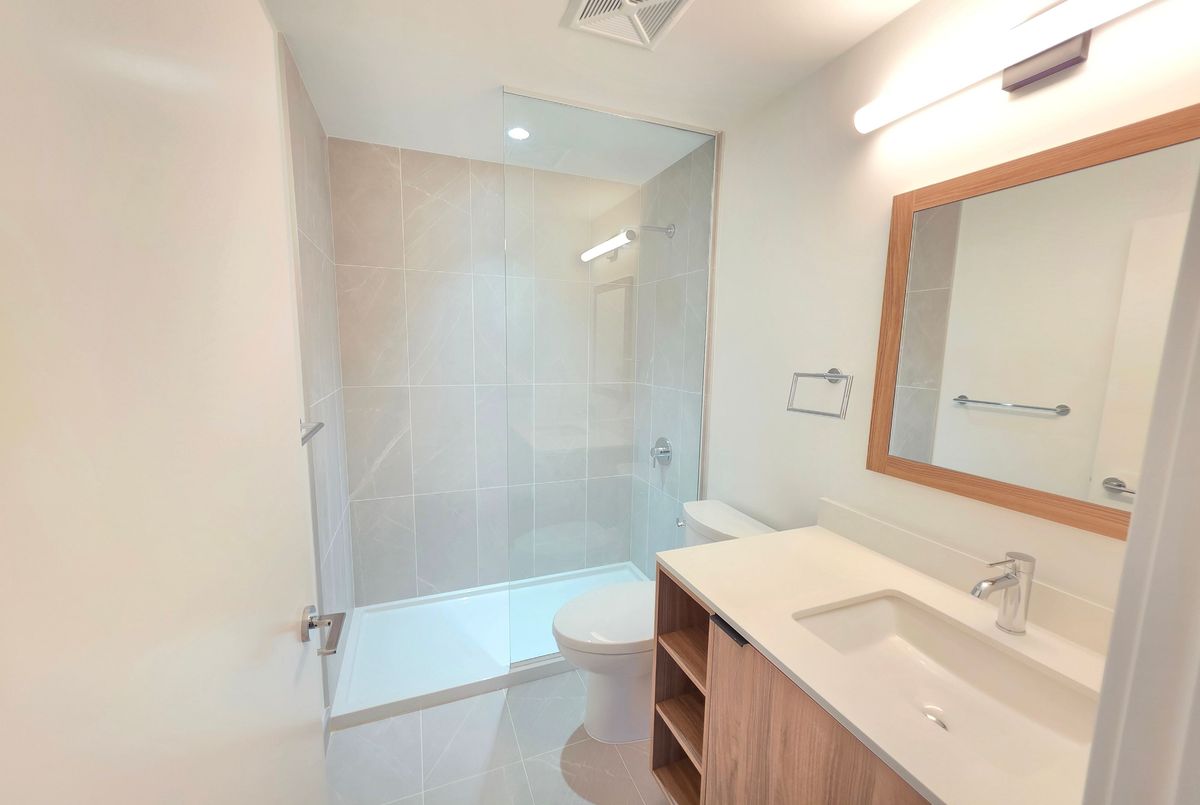 1037 The Queensway N/A Toronto 1037 The Queensway N/A Toronto