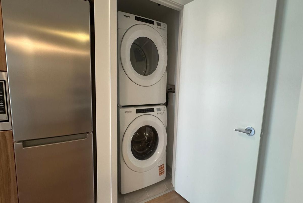 1037 Queensway N/A Toronto 1037 Queensway N/A Toronto