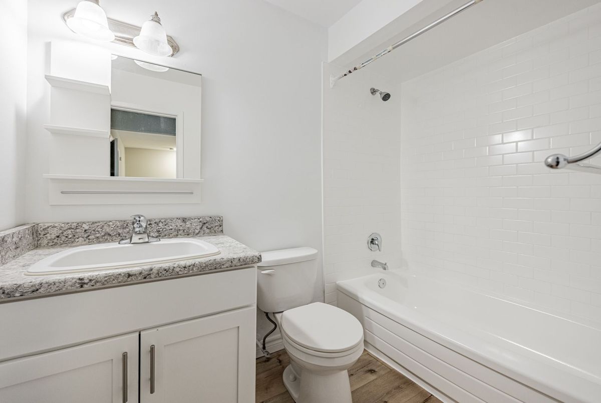 394 Eton Place Oakville 394 Eton Place Oakville