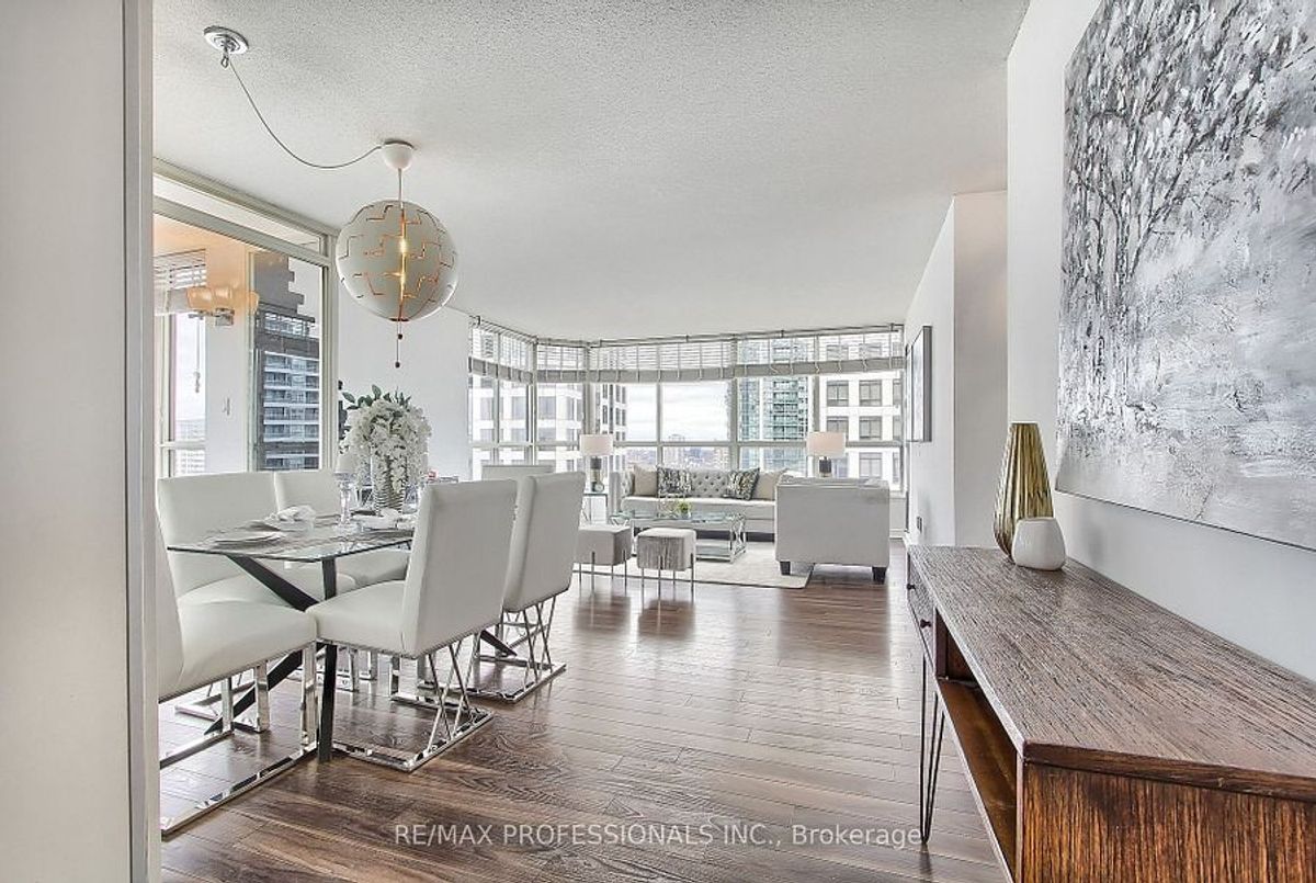 55 Elm Drive W Mississauga 55 Elm Drive W Mississauga