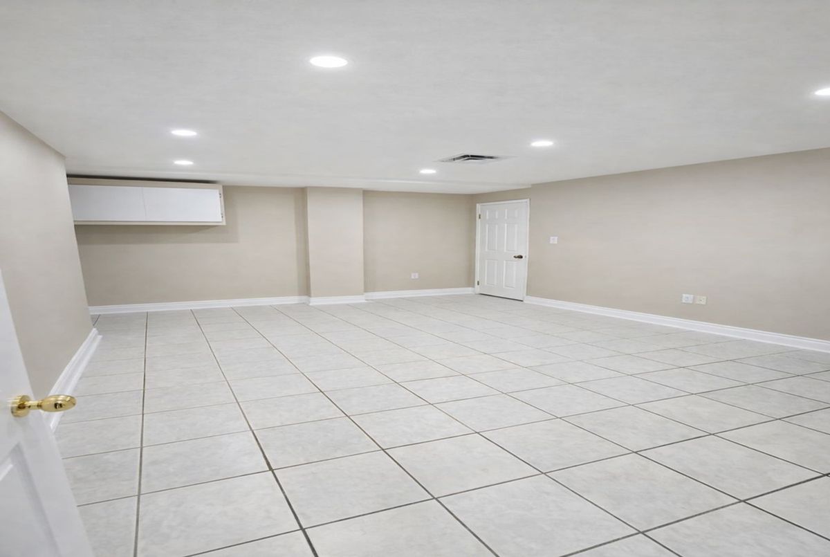 621 Dixon Road Toronto 621 Dixon Road Toronto